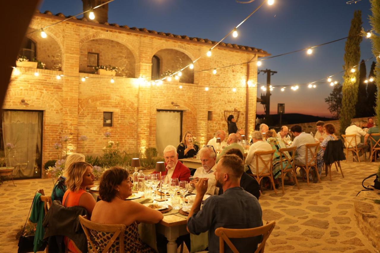Agriturismo Poggio Il Castellare 蒙塔尔奇诺 外观 照片