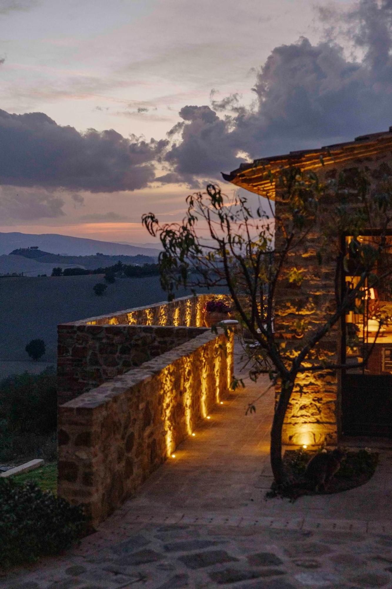 Agriturismo Poggio Il Castellare 蒙塔尔奇诺 外观 照片