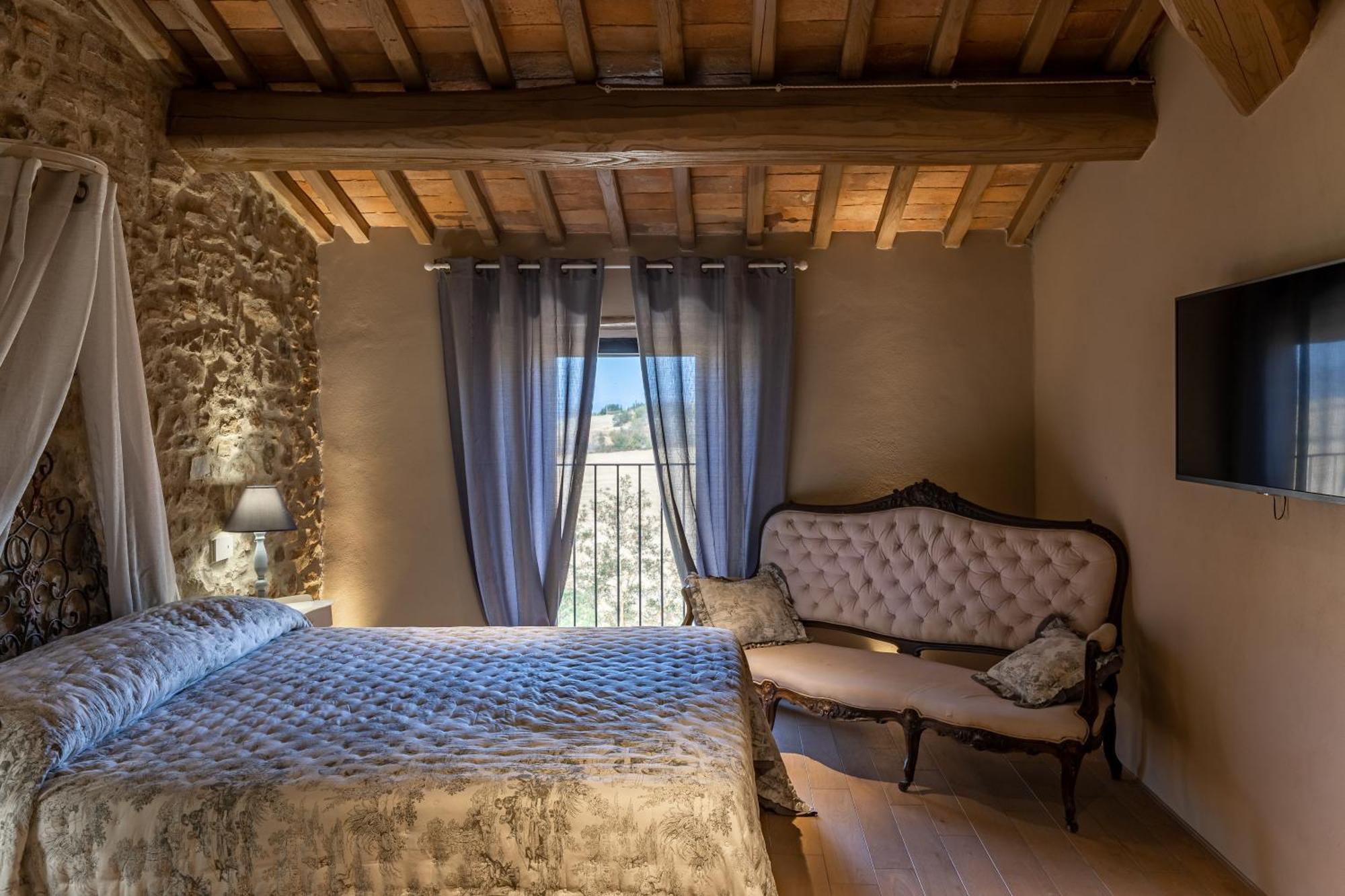 Agriturismo Poggio Il Castellare 蒙塔尔奇诺 外观 照片